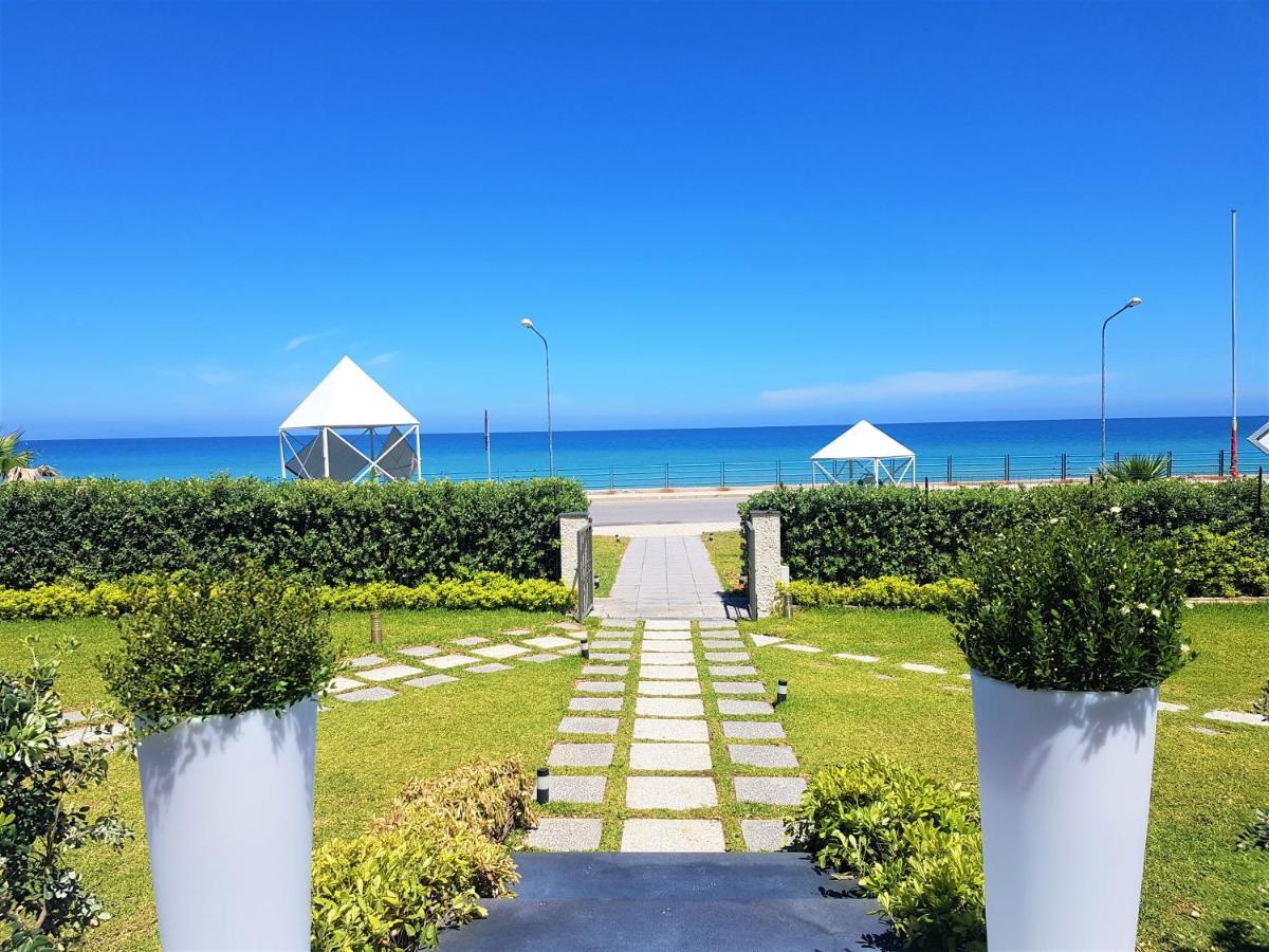Appartamenti Vacanze Villa Meo Villafranca Tirrena Exterior photo