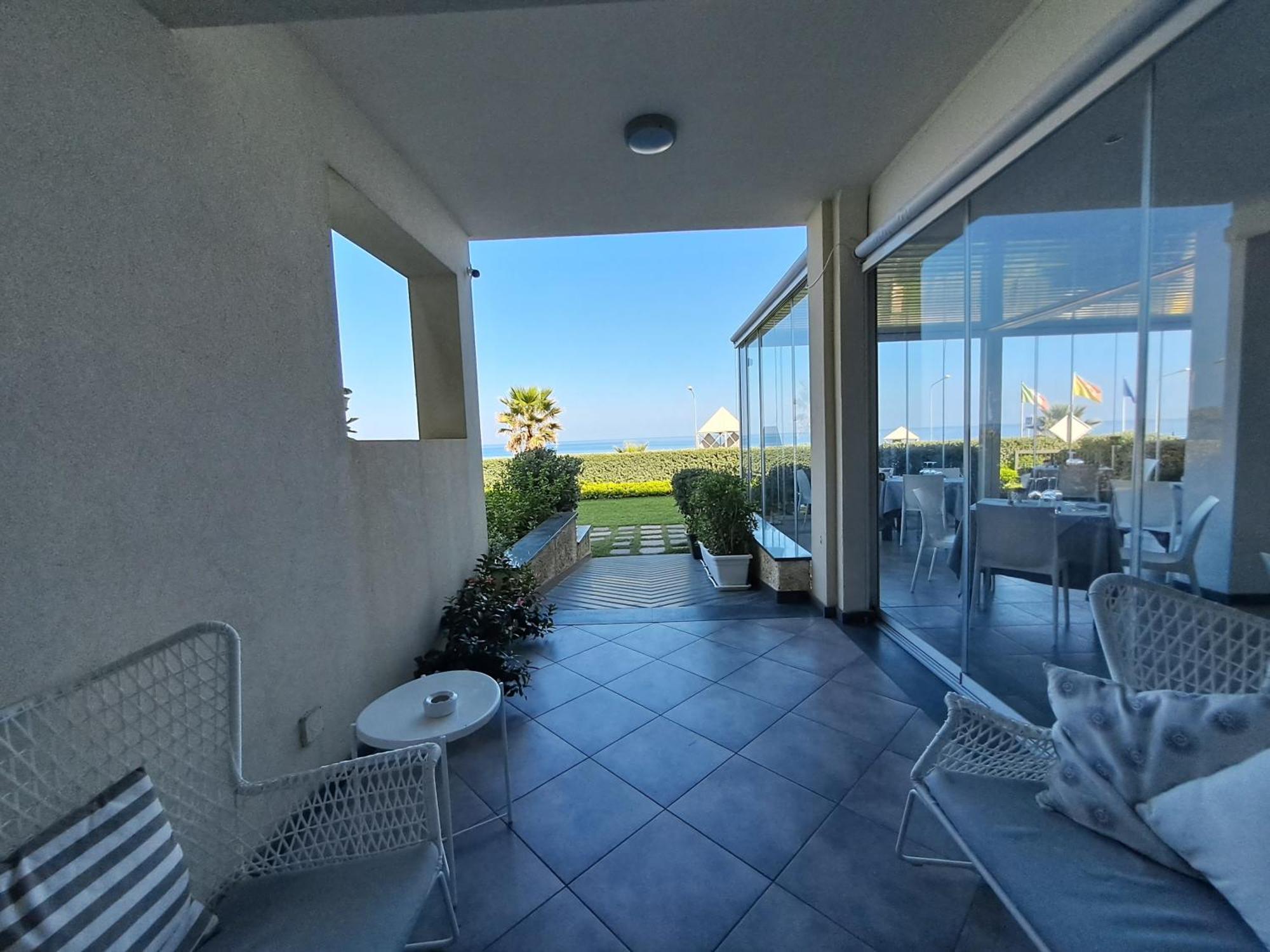 Appartamenti Vacanze Villa Meo Villafranca Tirrena Exterior photo